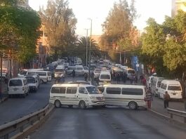 Transporte cumple medida de presión y Cochabamba amanece bloqueada