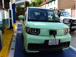 Uso de autos eléctricos sube, pero solo hay 14 electrolineras en el país